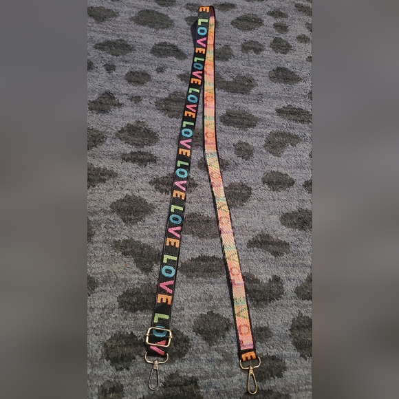 Colorful LOVE Bag Strap - Picture 2 of 4